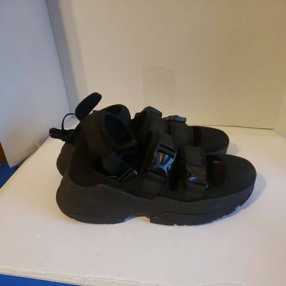 ASOS Shoes DESIGN Mens Black Ankle Strap Sandal Chunky SIZE‎ 8